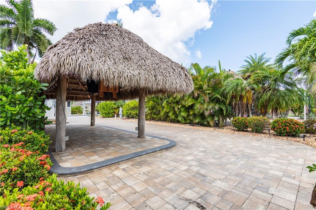 5221 Marsh Mallow Trl Property Photo 4