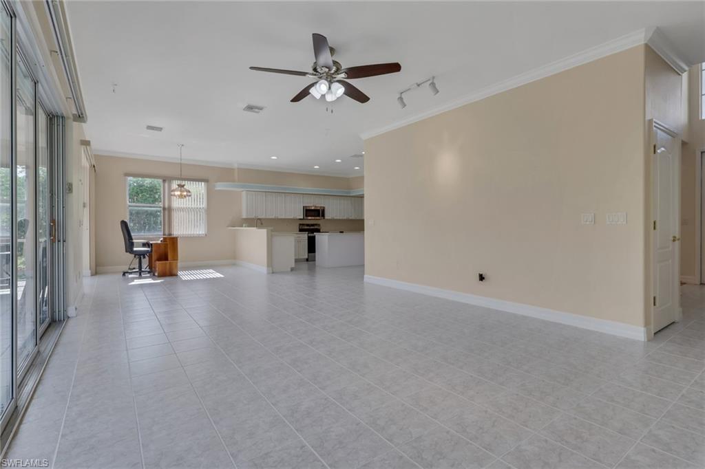 8711 Kilkenny Ct Property Photo 9