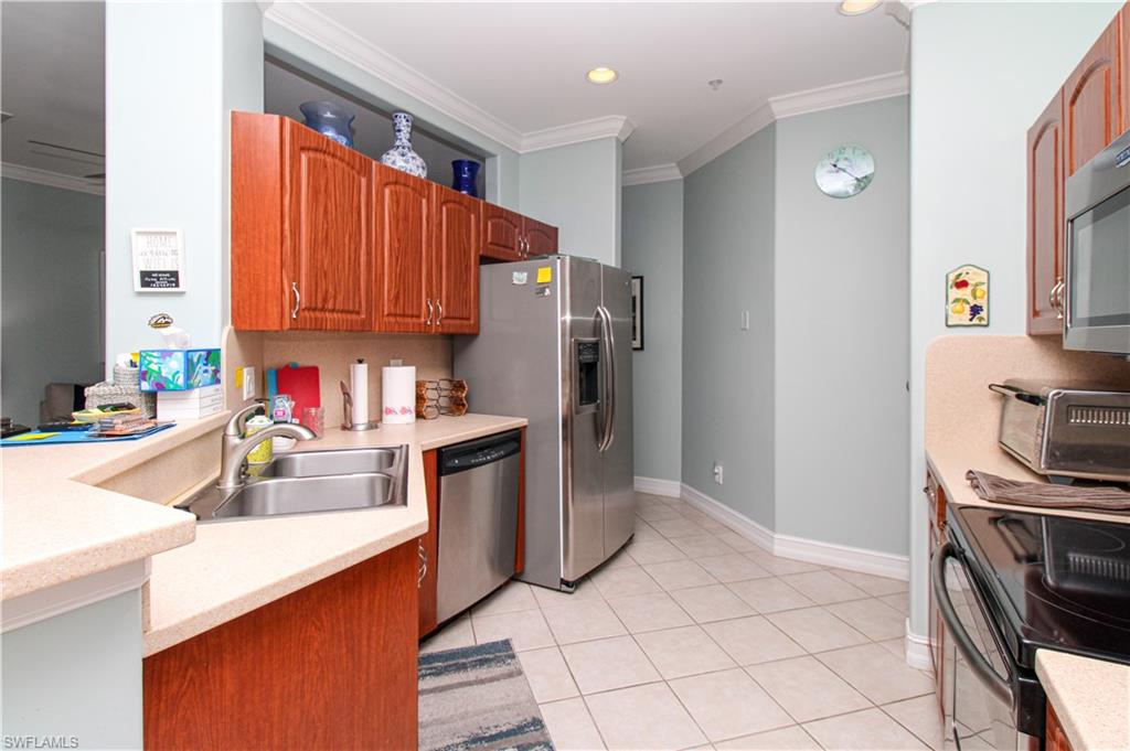 817 Carrick Bend Cir 101 Property Photo 35