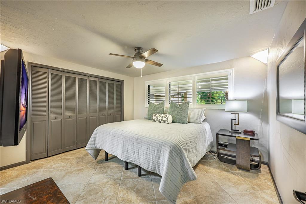 6350 Pelican Bay Blvd 102b Property Photo 4