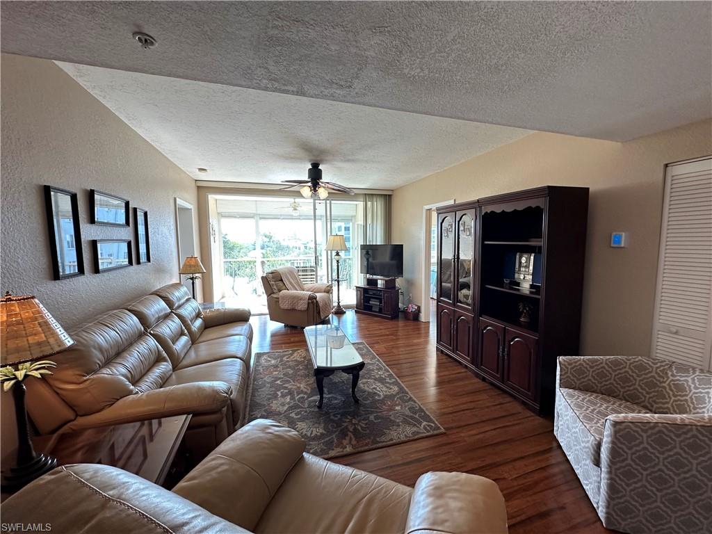 22748 Island Pines Way 302 Property Photo 4