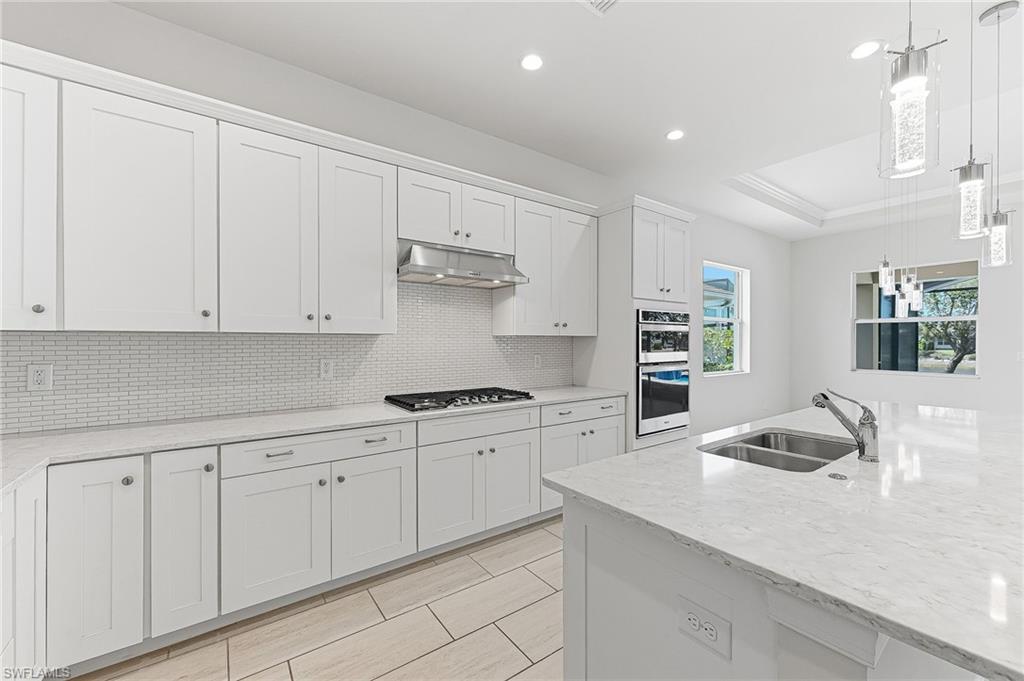 8957 Mustique Ln Property Photo 14
