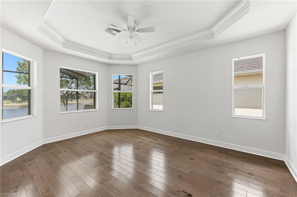 8957 Mustique Ln Property Photo 18
