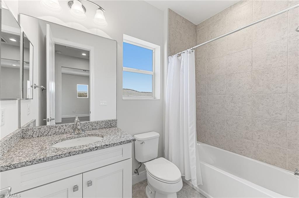 8957 Mustique Ln Property Photo 25