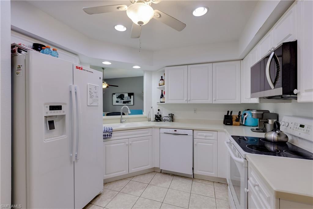 25080 Peacock Ln 102 Property Photo 4