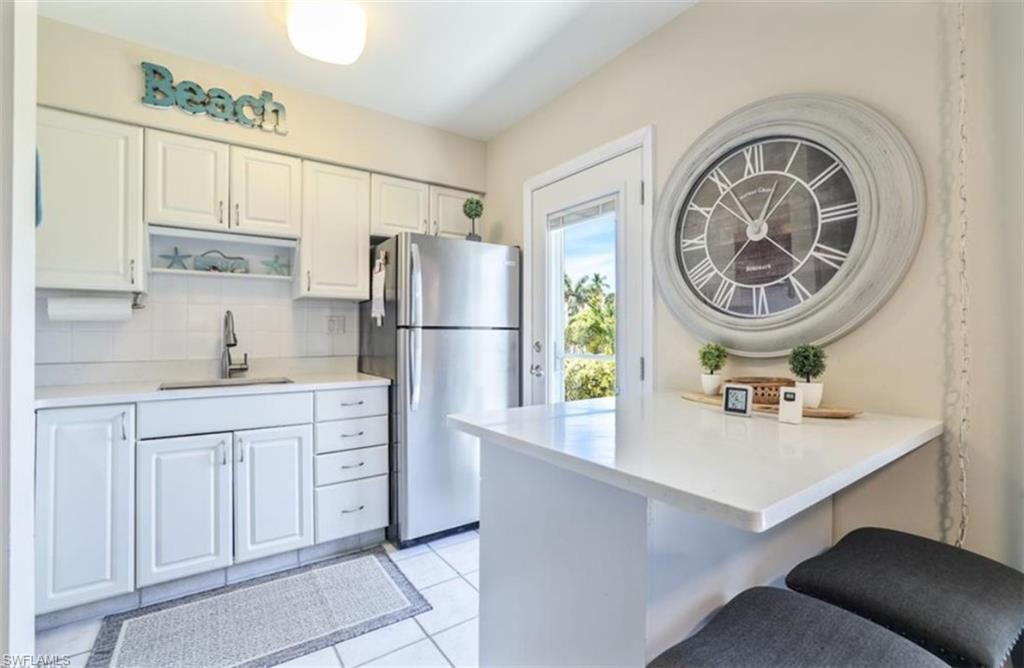 240 Collier Blvd F1 Property Photo 5