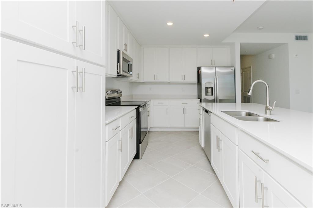 18451 Copperhead Ct N 522 Property Photo 3
