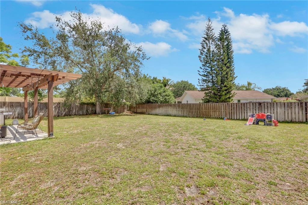 3300 Valencia Dr Property Photo 24