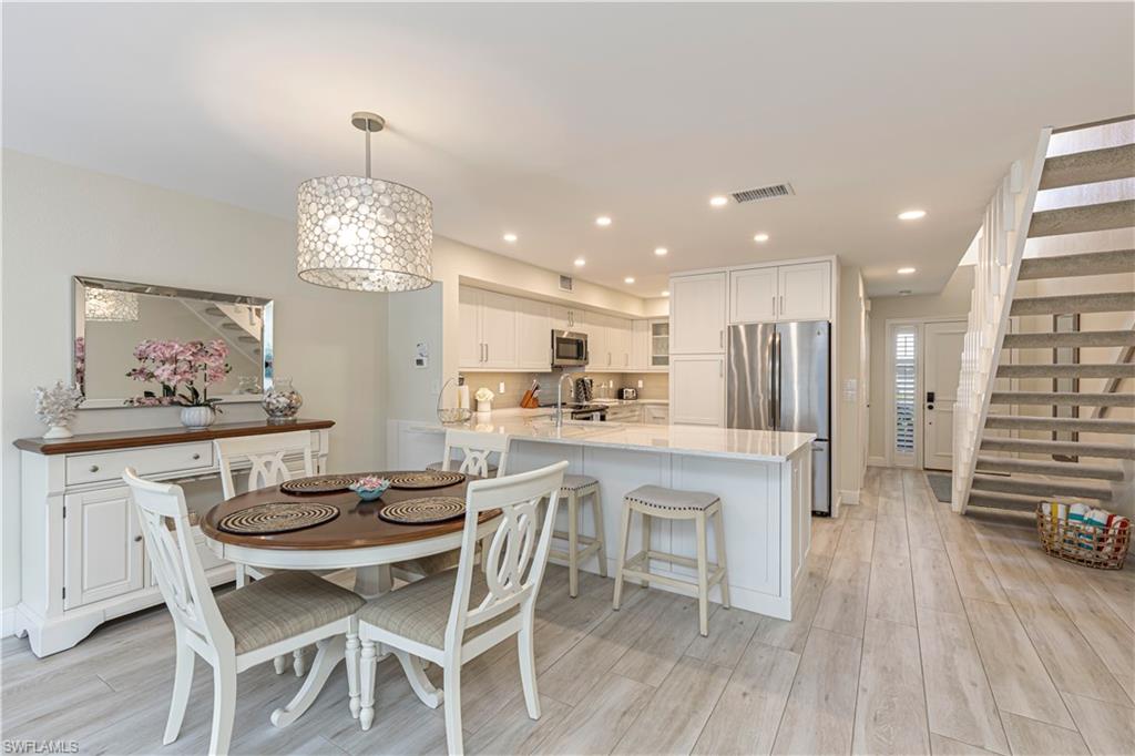 833 Meadowland Dr 14-3 Property Photo 3