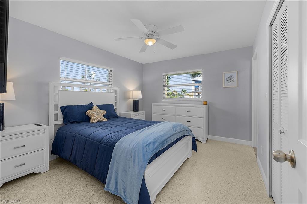 2 Fairview Blvd Property Photo 12