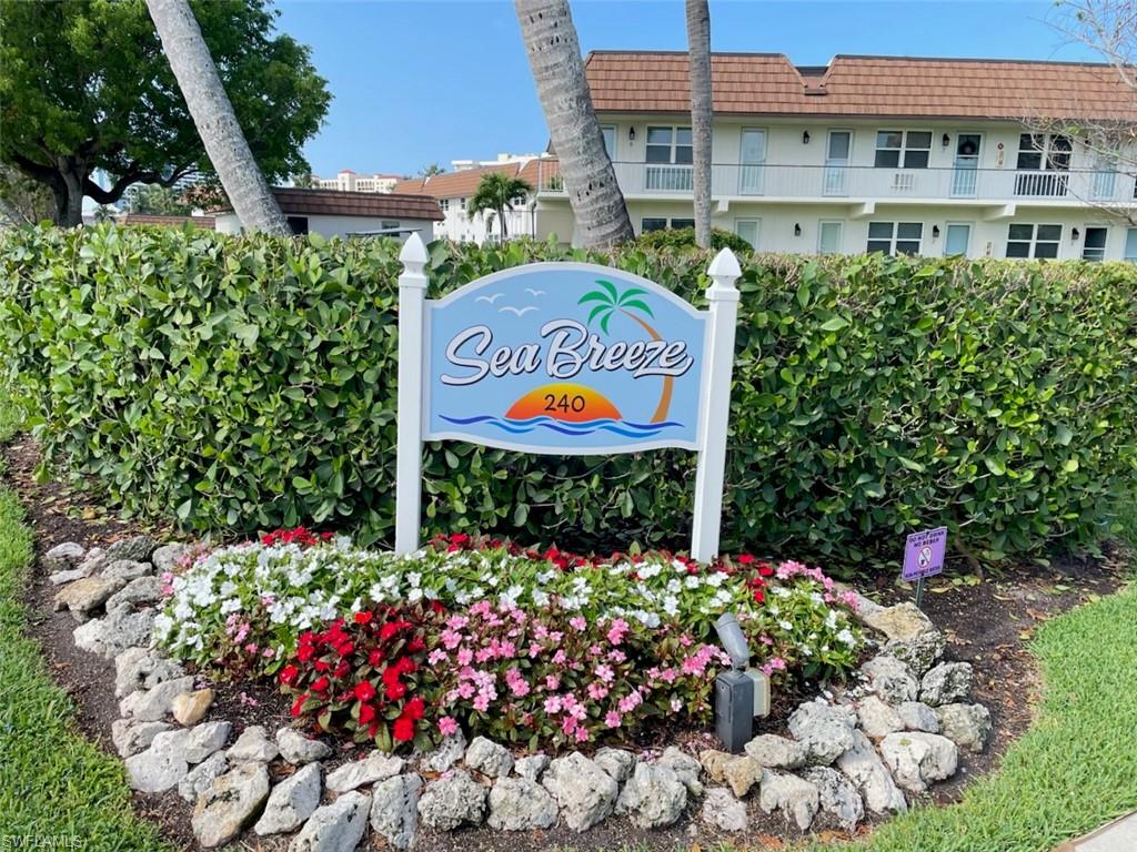240 Collier BLVD D7 Property Photo 1