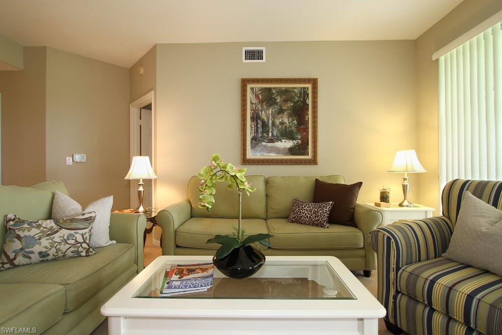 2150 Arielle Dr 506 Property Photo 3