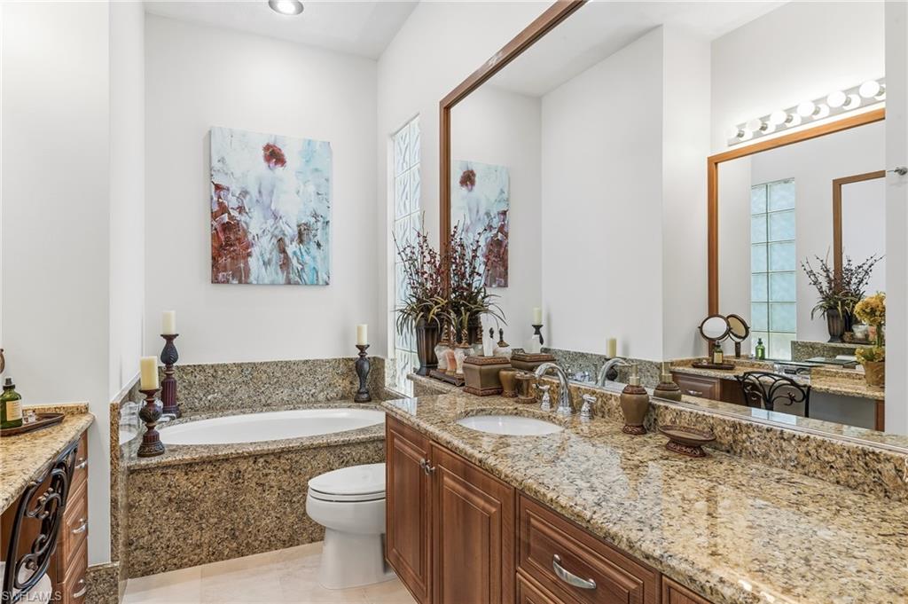 4605 Navassa Ln Property Photo 12
