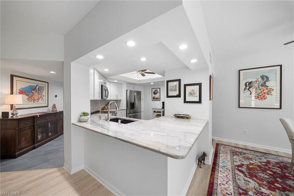 4250 Lake Forest Dr 311 Property Photo 2