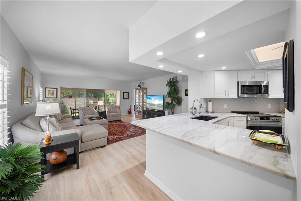 4250 Lake Forest Dr 311 Property Photo 5