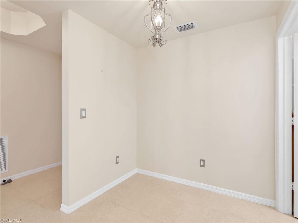 1001 Arbor Lake Dr 202 Property Photo 7