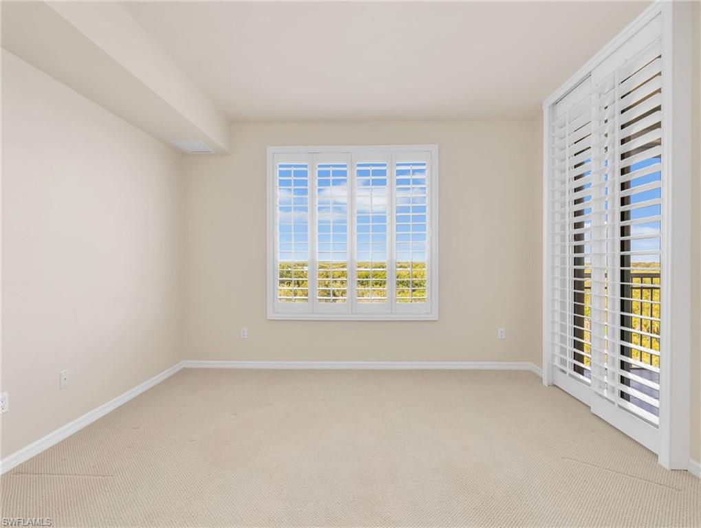1001 Arbor Lake Dr 202 Property Photo 23