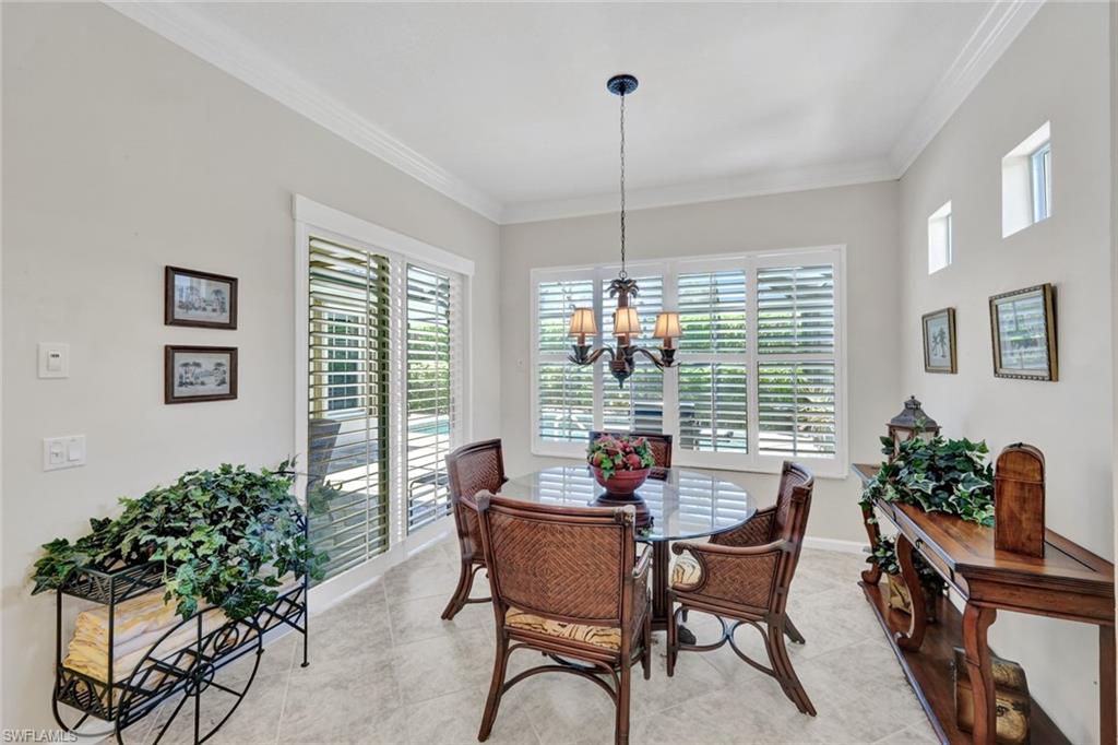 16208 Parque Ln Property Photo 10