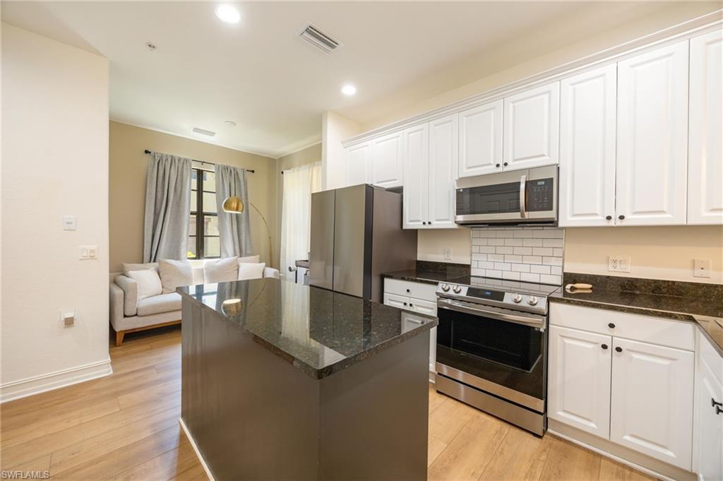 9128 Delano St 89-2 Property Photo 1