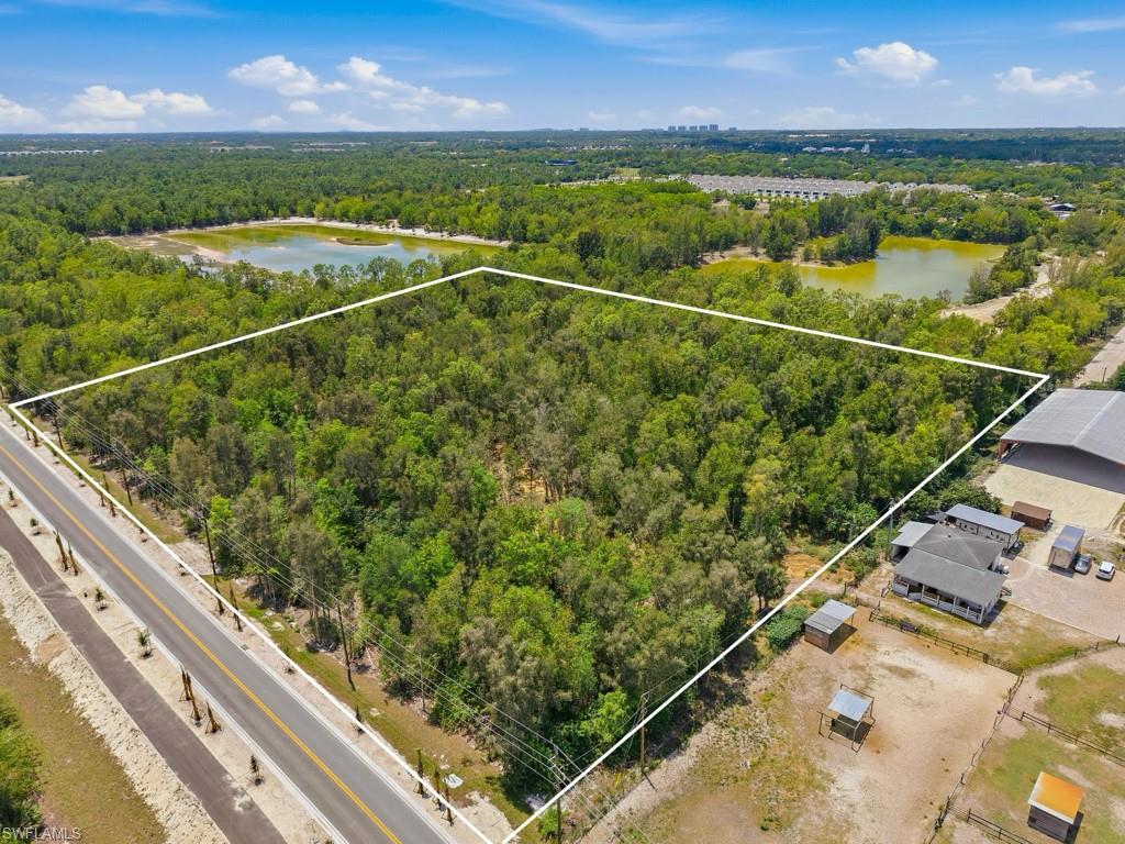 12880 Tower Rd Property Photo 7