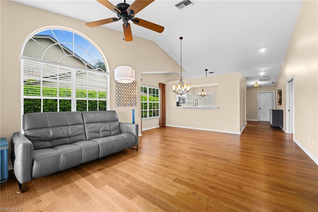 6588 Ilex Cir Property Photo 6