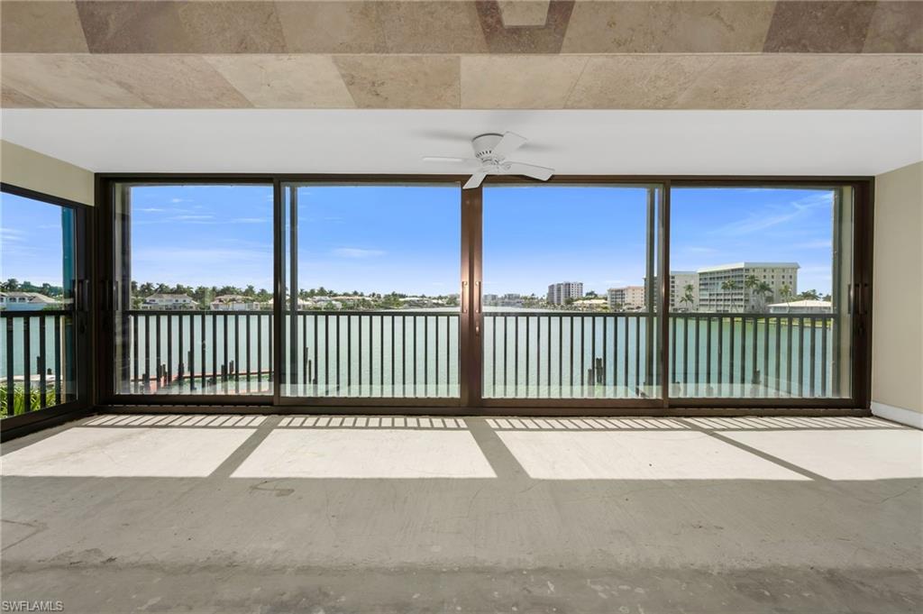 222 Harbour Dr 301 Property Photo 2