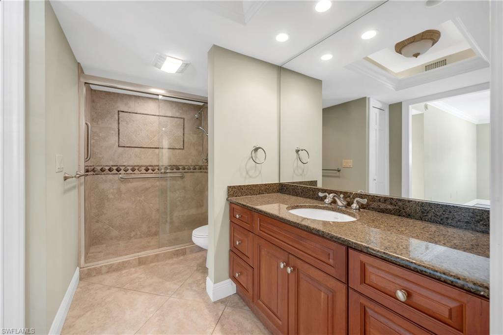 222 Harbour Dr 301 Property Photo 20
