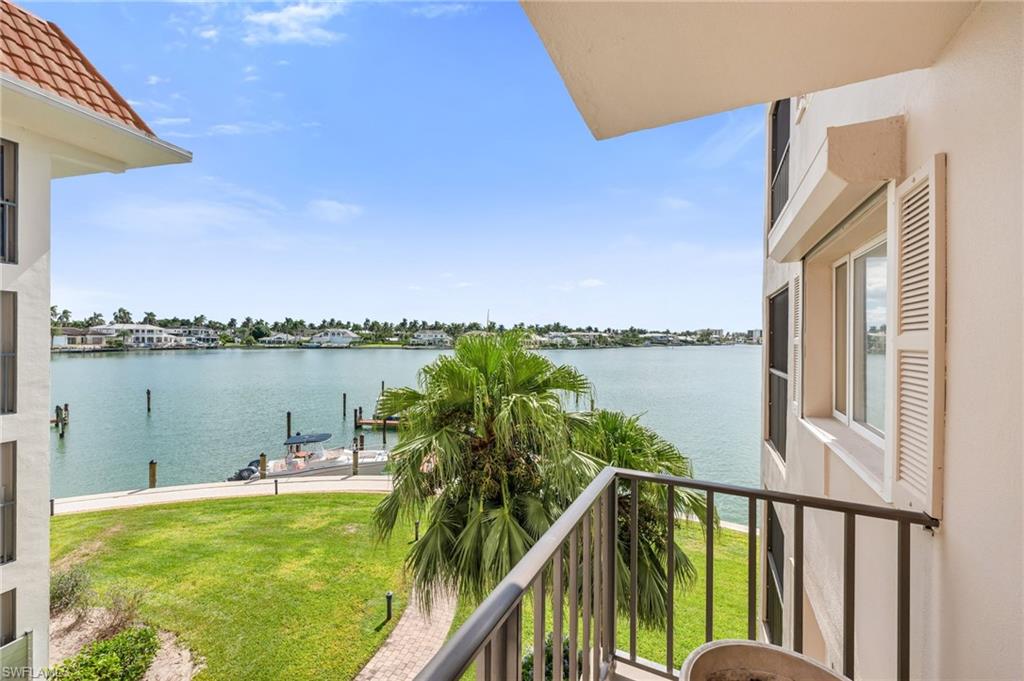 222 Harbour Dr 301 Property Photo 29
