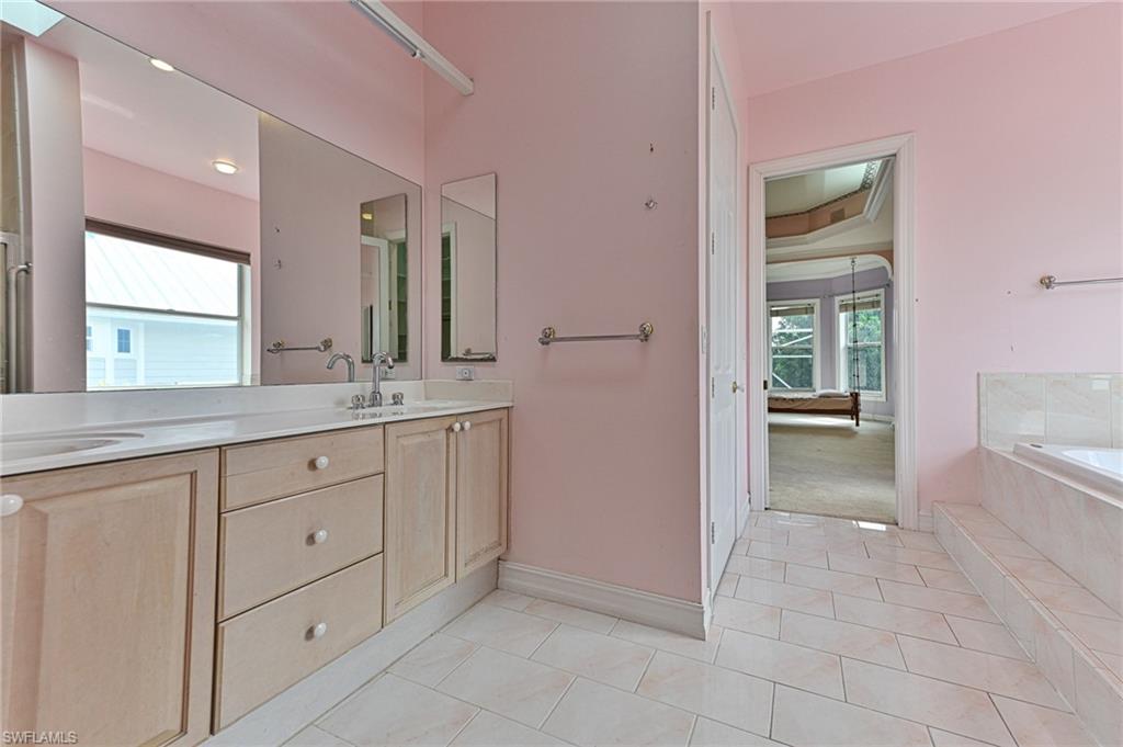 192 Topanga Dr Property Photo 20