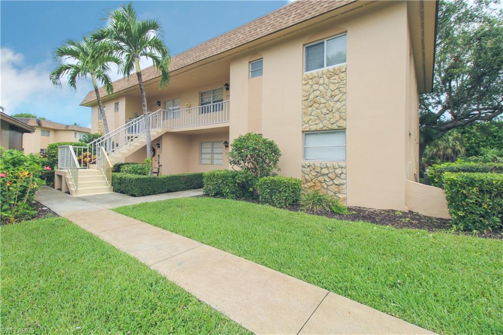 729 Palm View DR D4 Property Photo 1