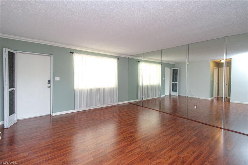 729 Palm View Dr D4 Property Photo 8
