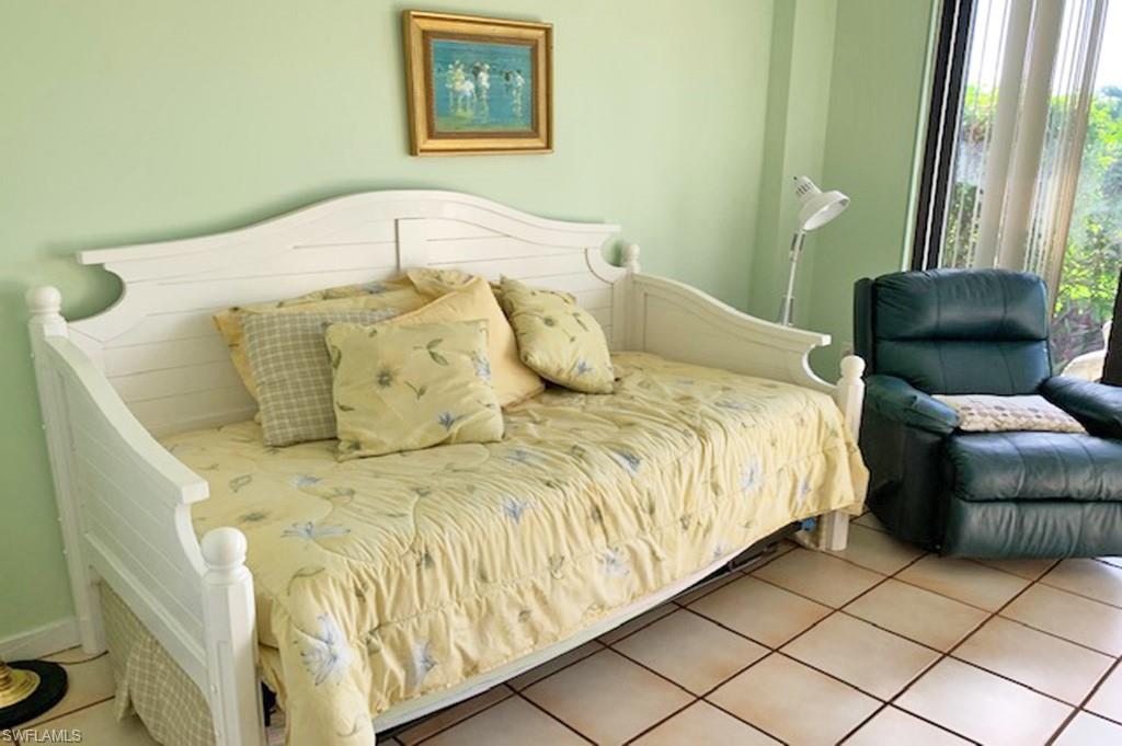 180 Seaview Ct 111 Property Photo 12
