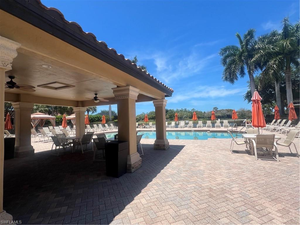 9727 Acqua Ct 418 Property Photo 6