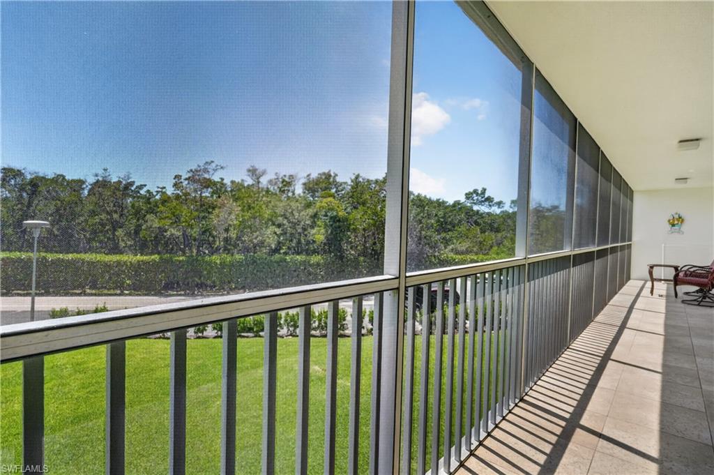 5 Bluebill Ave 201 Property Photo 8