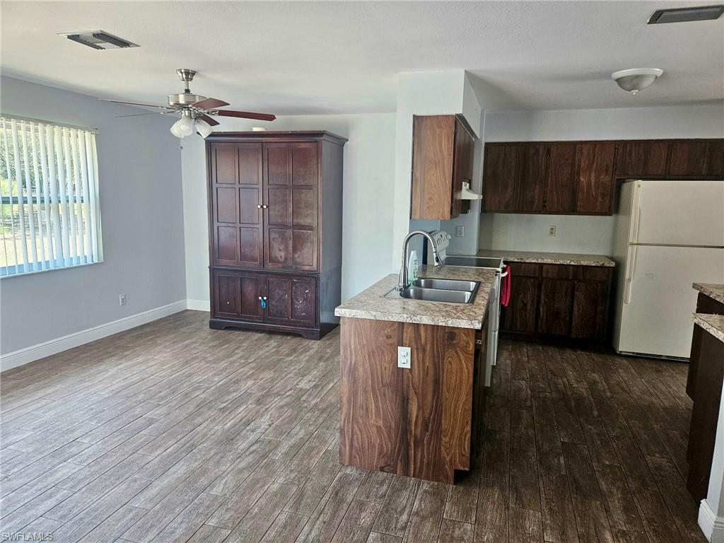 808 Greenwood Ave Property Photo 2
