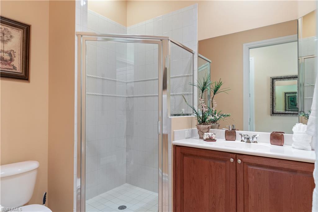 5050 Blauvelt Way 8-102 Property Photo 10