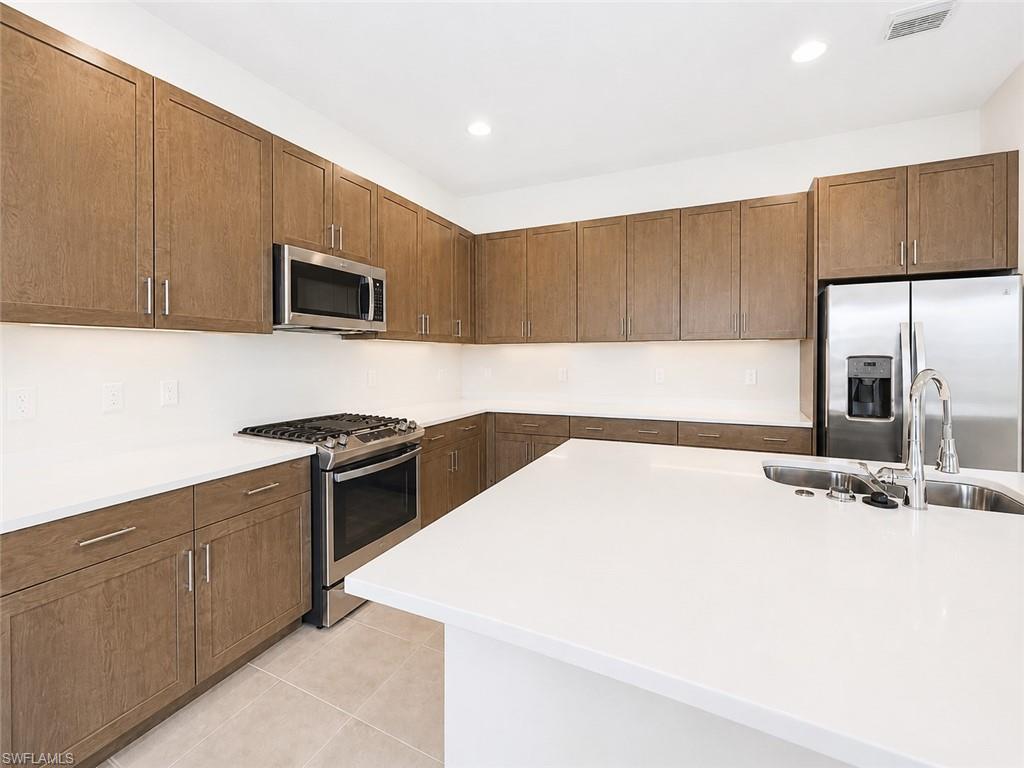 20921 Thistle Leaf Ln Property Photo 13