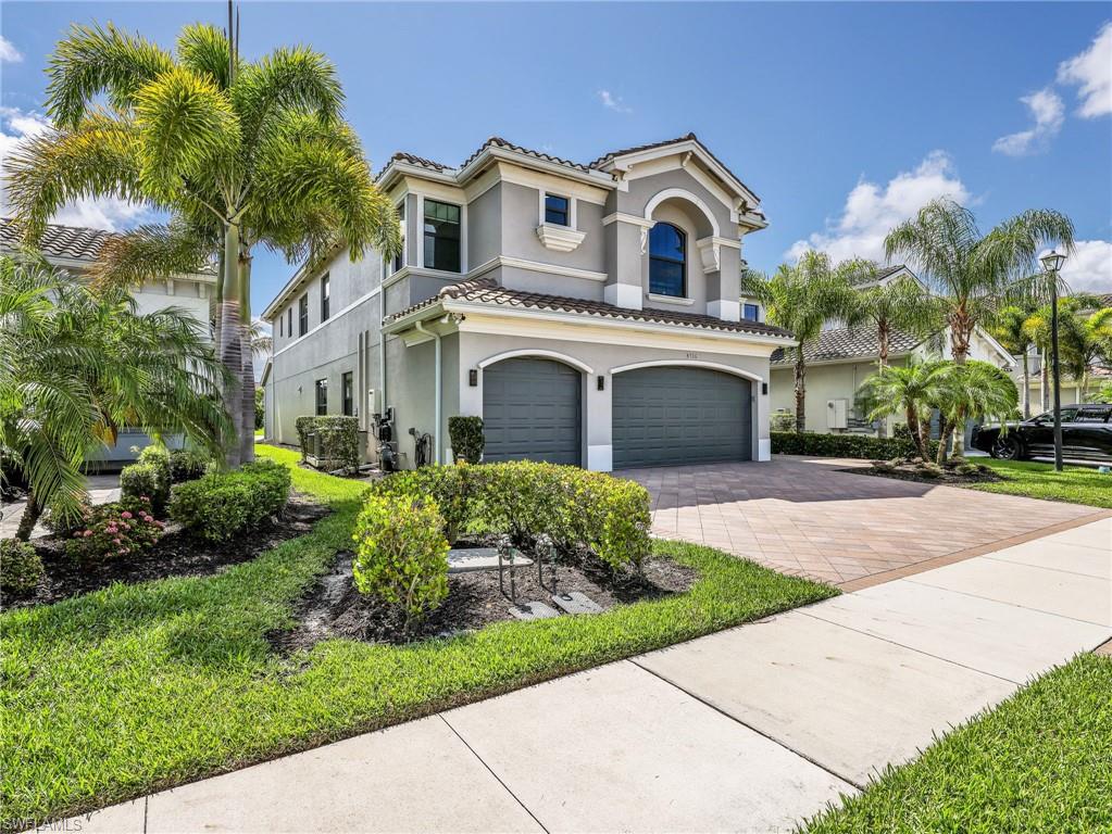 4716 Kensington CIR Property Photo 1