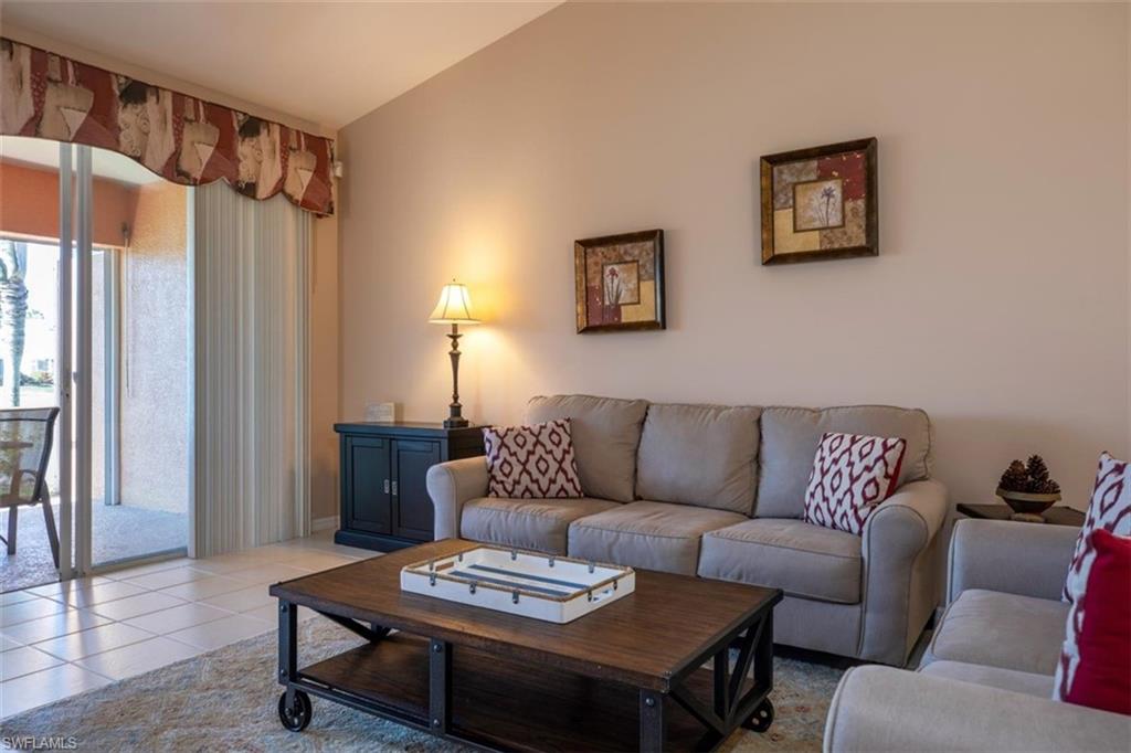 7030 Lone Oak Blvd Property Photo 3
