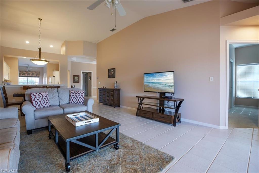 7030 Lone Oak Blvd Property Photo 4