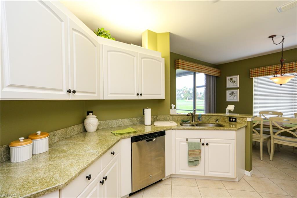 5885 Three Iron Dr 1102 Property Photo 7