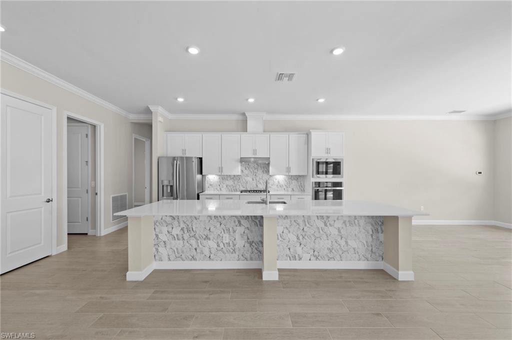 20529 Napa Loop Property Photo 15