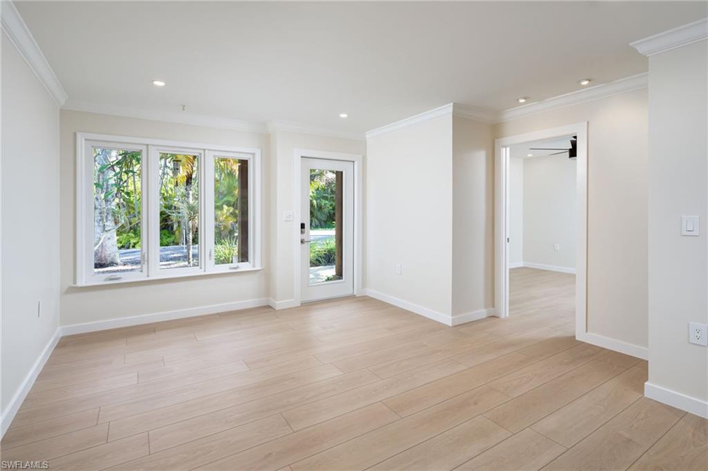 2424 Harbor Rd Property Photo 2