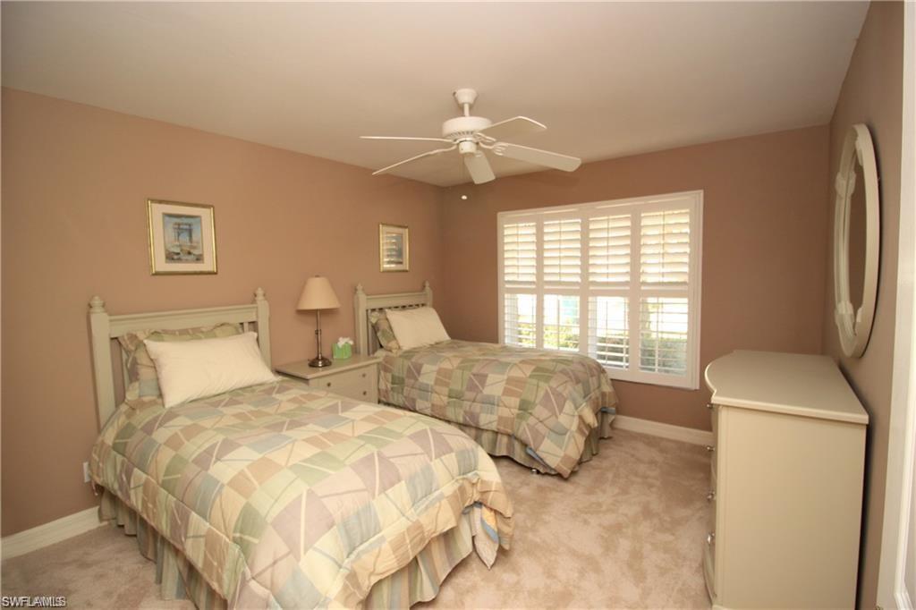 2322 Butterfly Palm Dr Property Photo 15