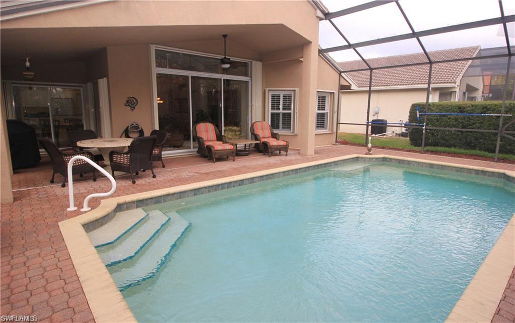 2322 Butterfly Palm Dr Property Photo 19