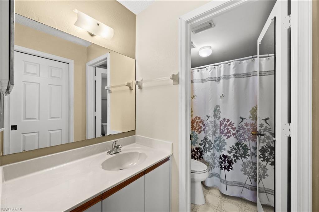 5784 Deauville Cir B103 Property Photo 13