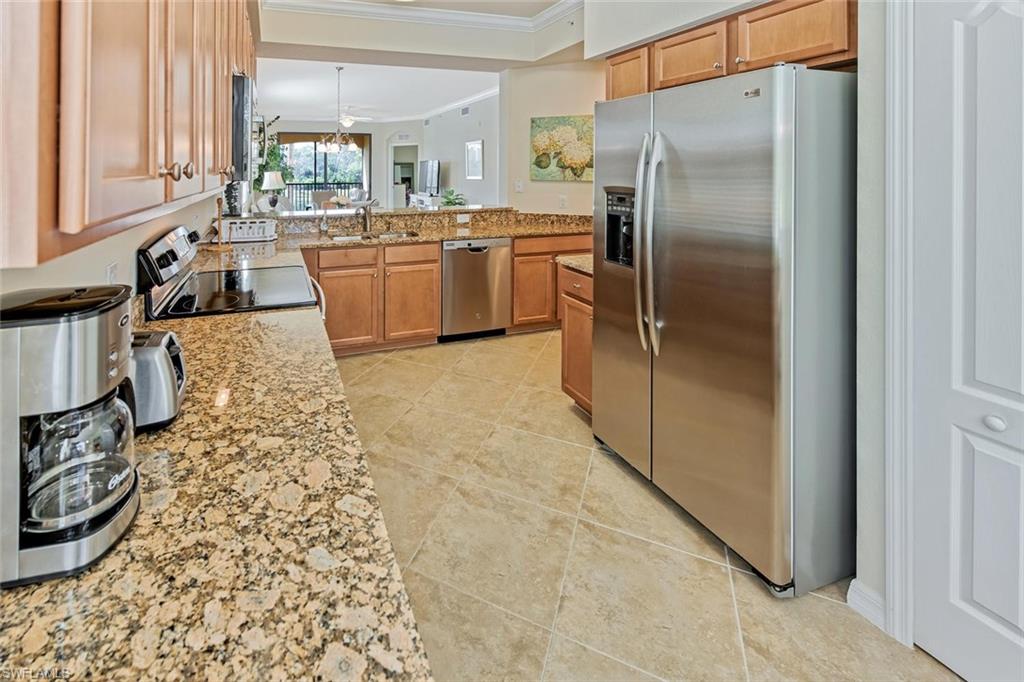 9735 Acqua Ct 621 Property Photo 14