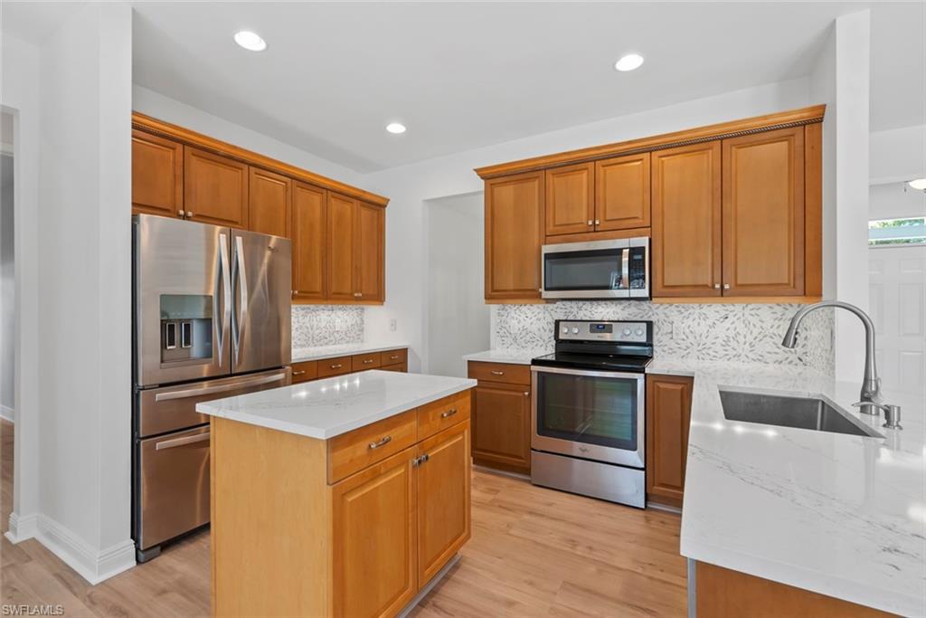 15555 Caloosa Creek Cir Property Photo 12