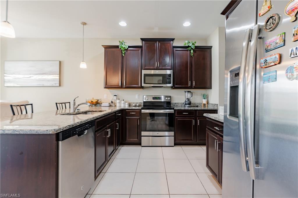 10818 Alvara Point Dr Property Photo 10