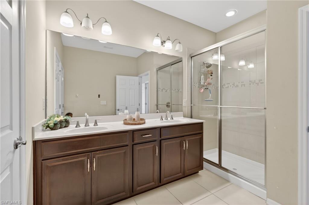 10818 Alvara Point Dr Property Photo 13